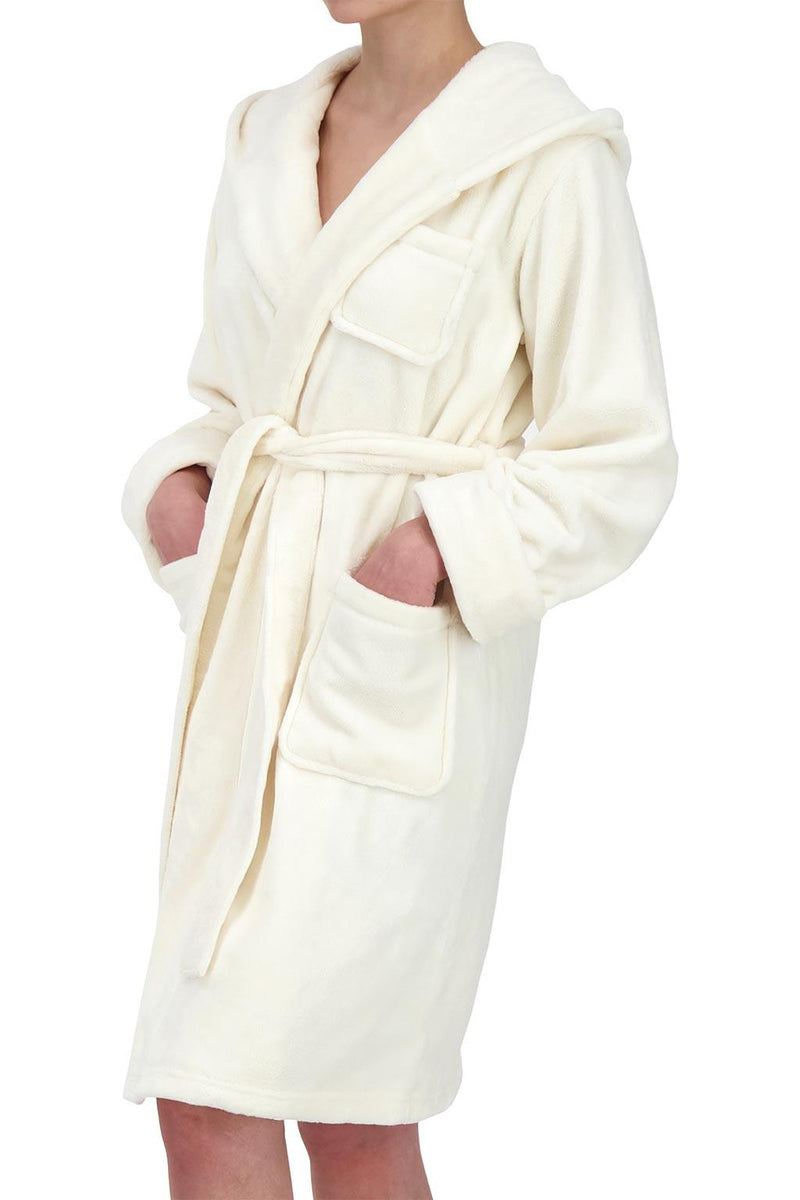 Heat Holders Women's Spa Robe Ivory - Model